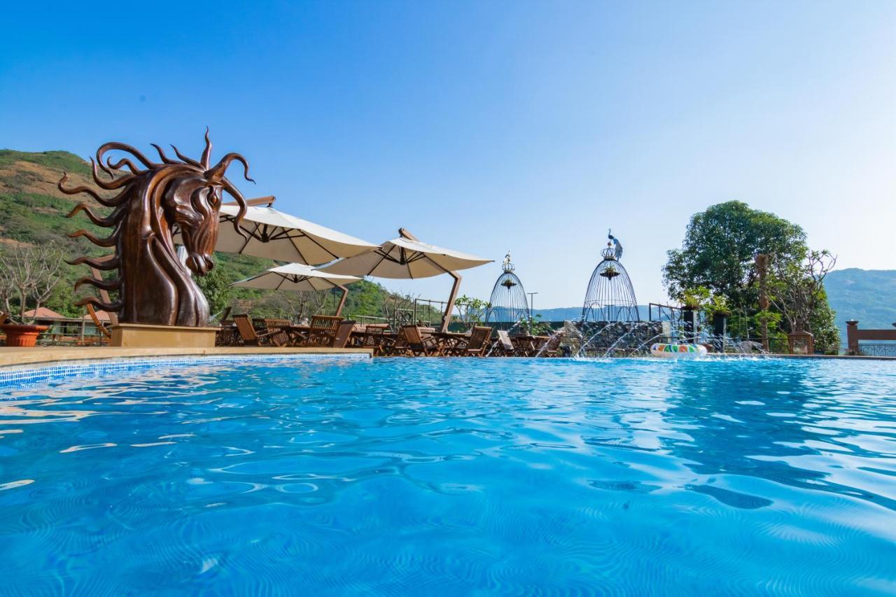 Data Resort By Della Adventure Lonavla Exterior foto
